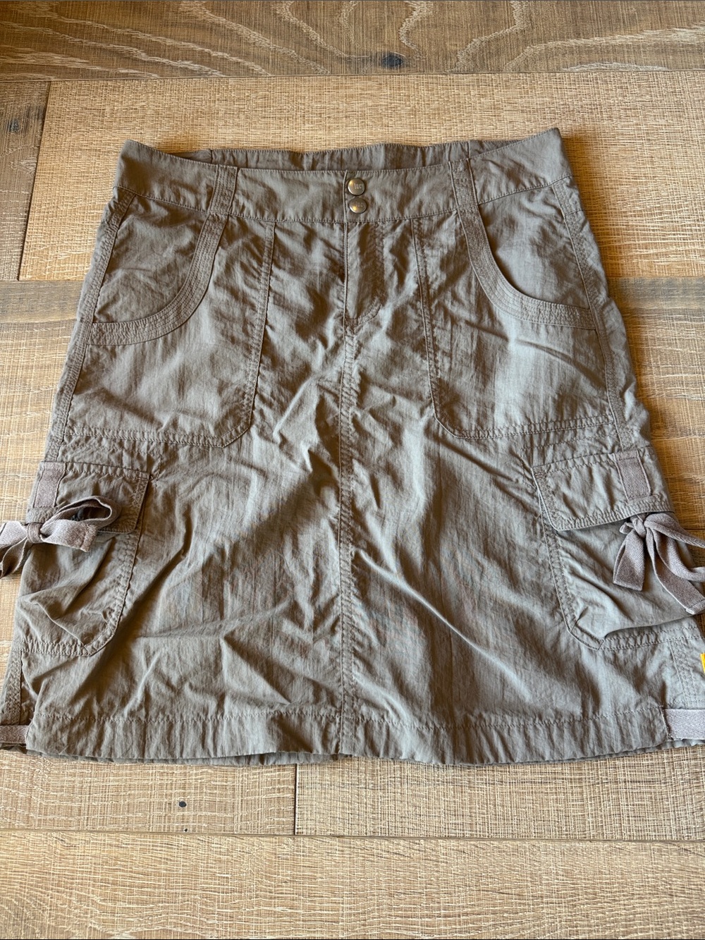Women's Lucy khaki Cargo Skirt Shorts S with Tie Pockets exc